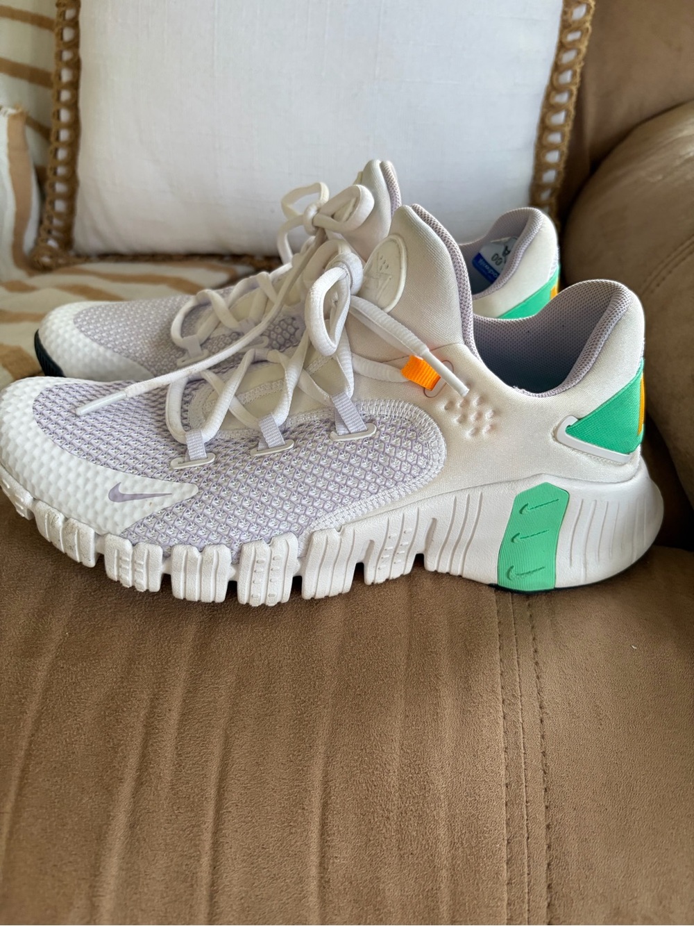 Nike Free Metcon 4 athletic shoes